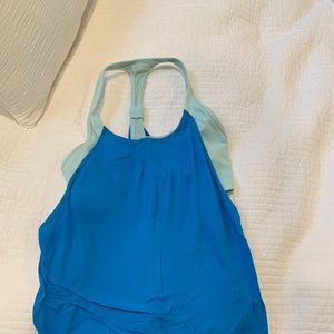 Lulu lemon workout top